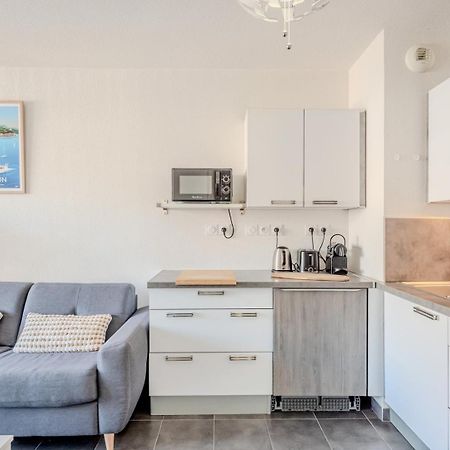 Le Neroli T2 Dernier Etage Avec Terrasse Et Garage Apartment Toulon Exterior photo